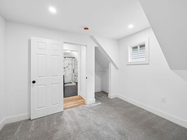 79 S Ogden Avenue, Columbus, OH 43204