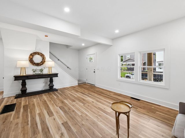 79 S Ogden Avenue, Columbus, OH 43204