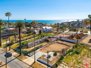 625 Swarthmore Avenue, Pacific Palisades (los Angeles), CA 90272