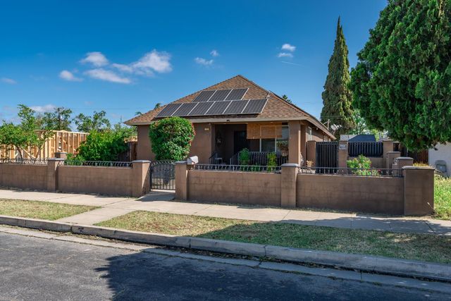 117 N N Street, Madera, CA 93637