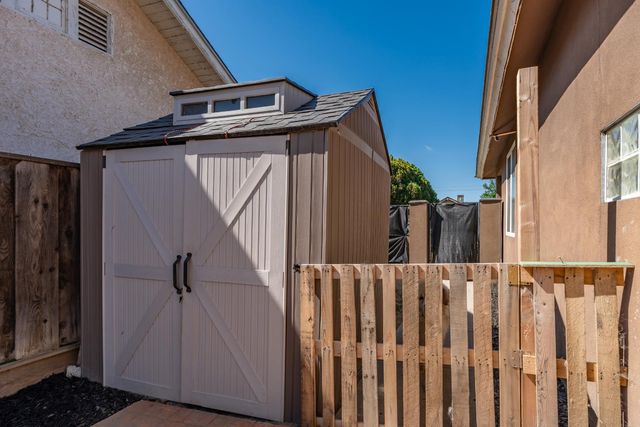 117 N N Street, Madera, CA 93637