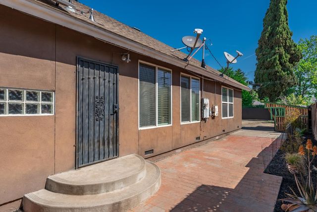 117 N N Street, Madera, CA 93637