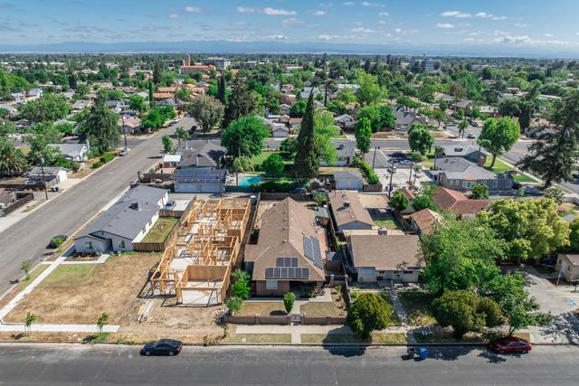 117 N N Street, Madera, CA 93637