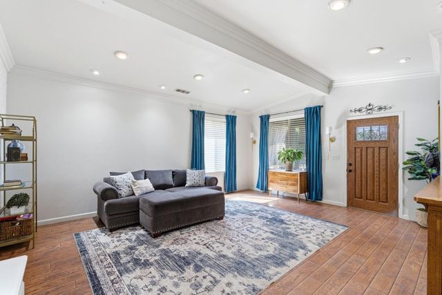 117 N N Street, Madera, CA 93637