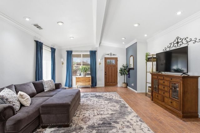 117 N N Street, Madera, CA 93637