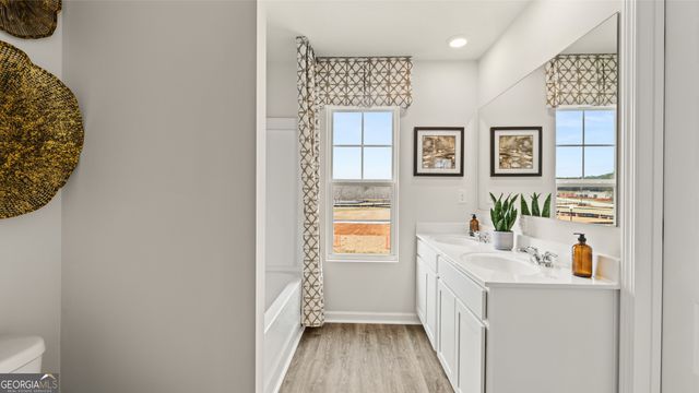 233 Sound Circle, Stockbridge, GA 30281