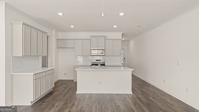 233 Sound Circle, Stockbridge, GA 30281