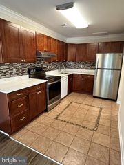 18605 TURMERIC CT, Germantown, MD 20874