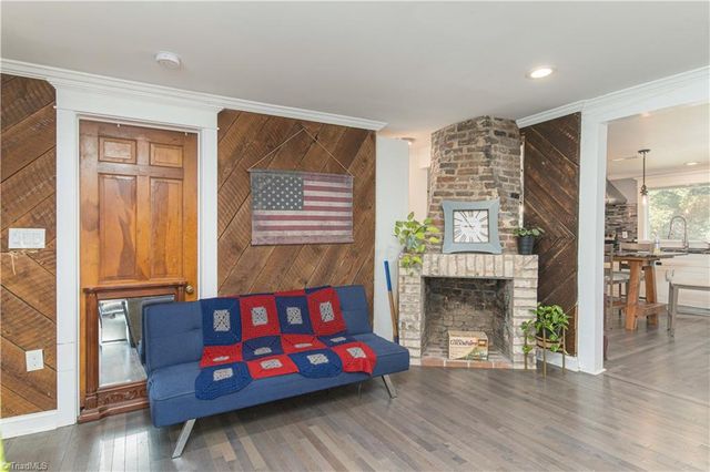 3304 Heitman Drive, Winston-salem, NC 27107