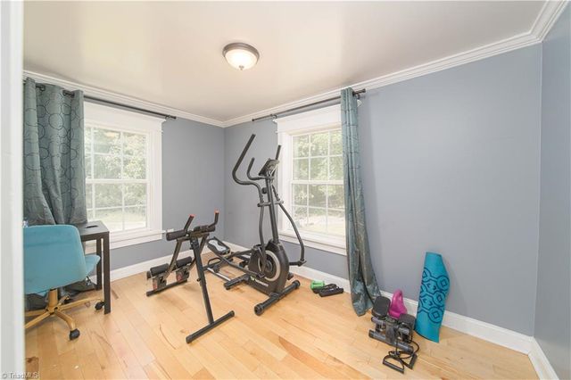 3304 Heitman Drive, Winston-salem, NC 27107