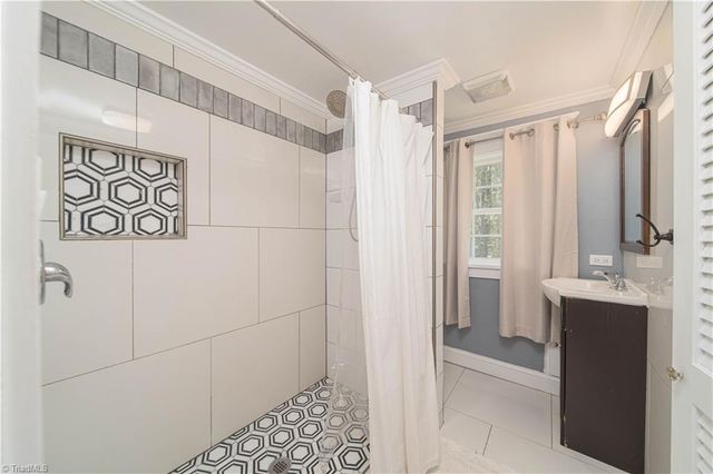 3304 Heitman Drive, Winston-salem, NC 27107