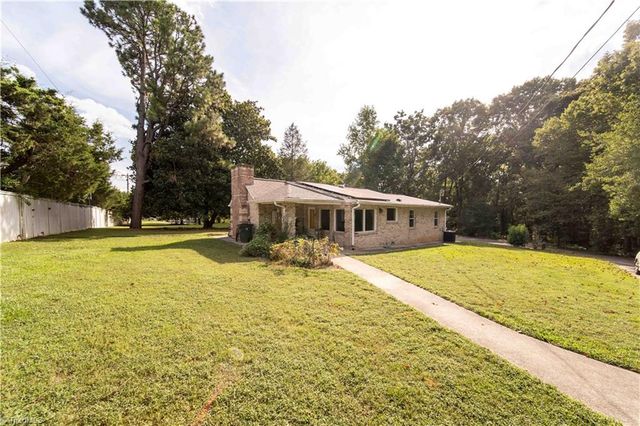 3304 Heitman Drive, Winston-salem, NC 27107
