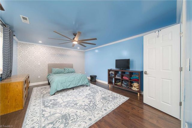 3304 Heitman Drive, Winston-salem, NC 27107