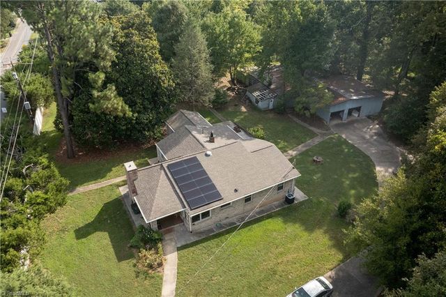 3304 Heitman Drive, Winston-salem, NC 27107