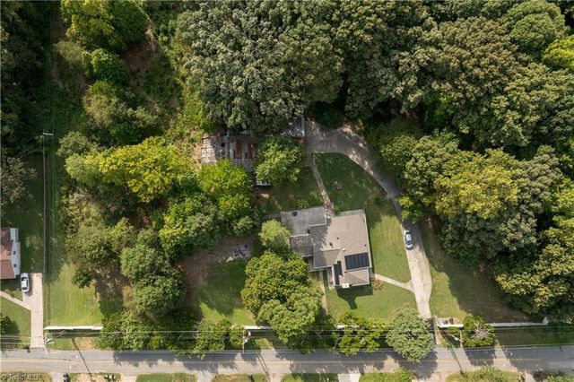3304 Heitman Drive, Winston-salem, NC 27107