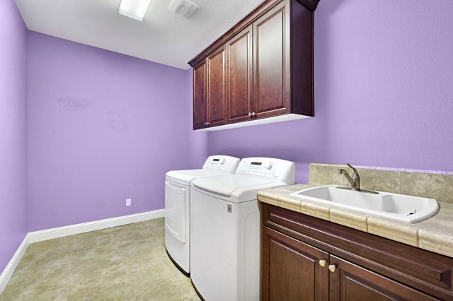 17 Polson Avenue, Clovis, CA 93612