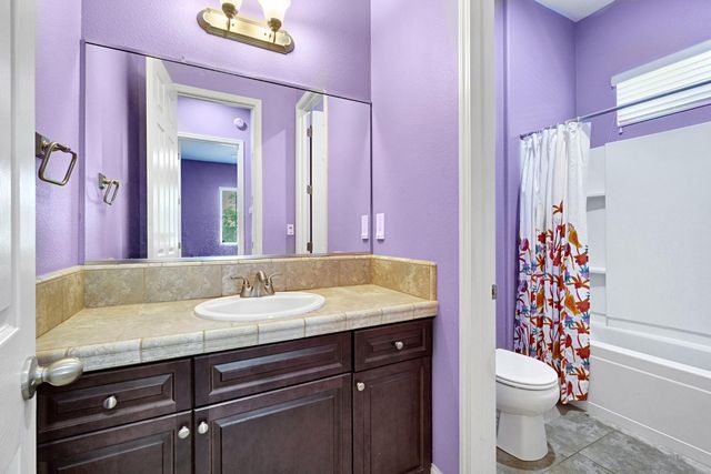 17 Polson Avenue, Clovis, CA 93612