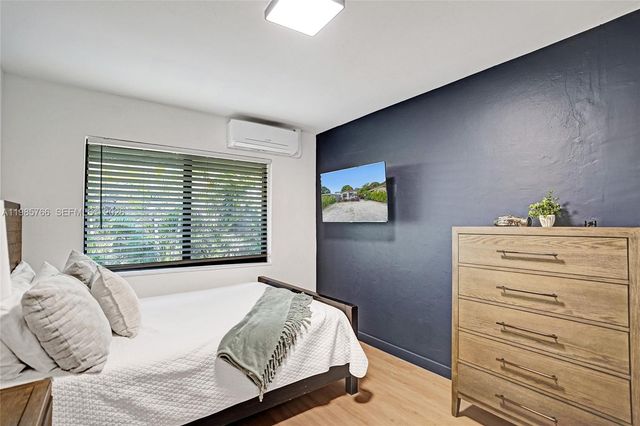 754 NE 40th St C, Fort Lauderdale, FL 33334