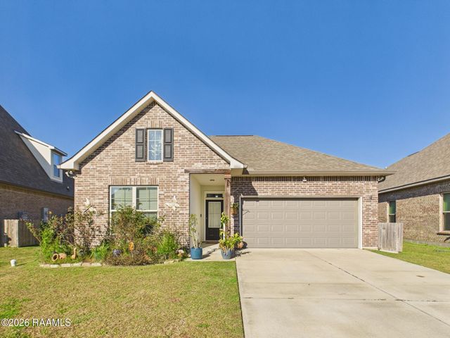 303 Valcour Place, Youngsville, LA 70592