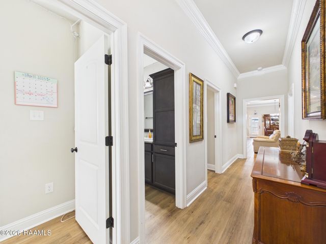 303 Valcour Place, Youngsville, LA 70592