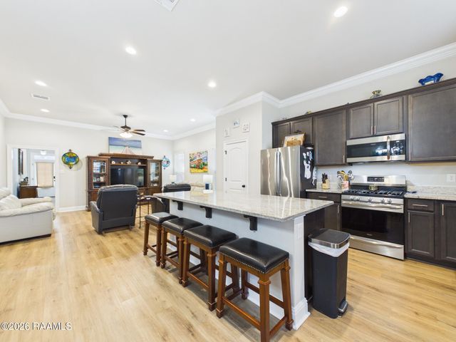 303 Valcour Place, Youngsville, LA 70592