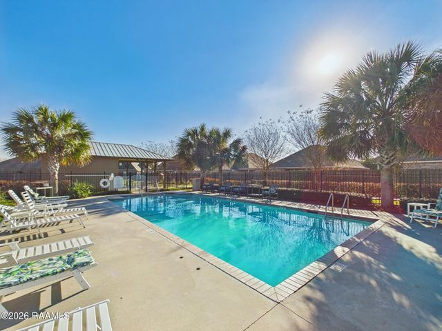 303 Valcour Place, Youngsville, LA 70592