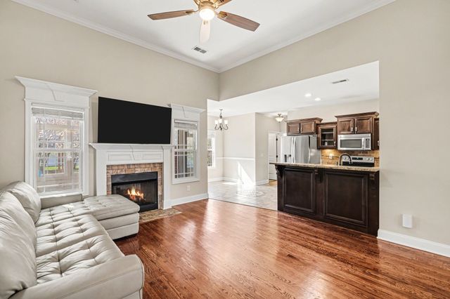 316 Amazonway Rdg, Murfreesboro, TN 37130