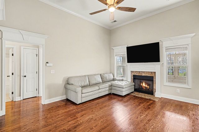 316 Amazonway Rdg, Murfreesboro, TN 37130