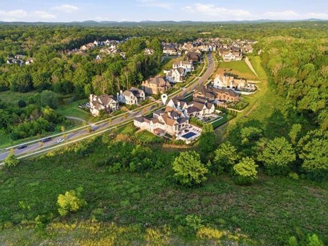 8088 Heirloom Blvd, College Grove, TN 37046