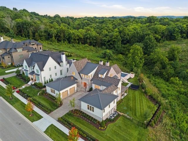8088 Heirloom Blvd, College Grove, TN 37046