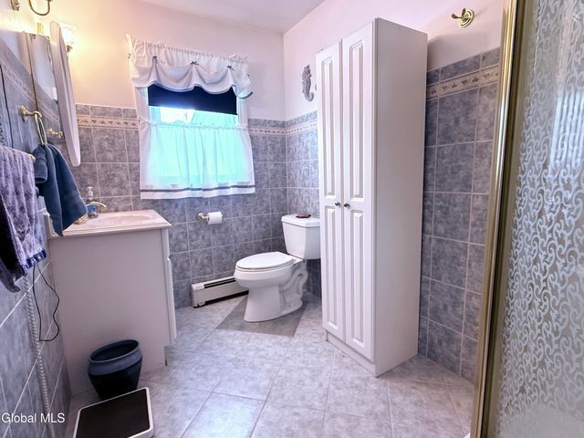 22 Peter Lane, Amsterdam, NY 12010