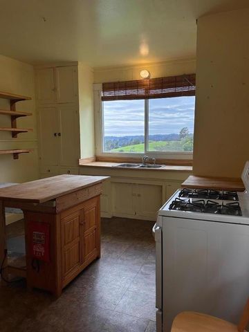 46 Valley View Road, Watsonville, CA 95076