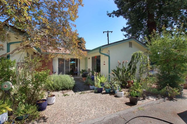 46 Valley View Road, Watsonville, CA 95076