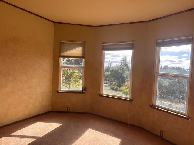 46 Valley View Road, Watsonville, CA 95076