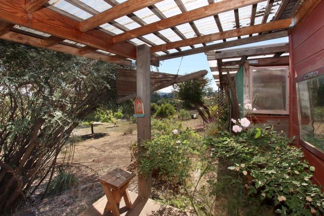 46 Valley View Road, Watsonville, CA 95076