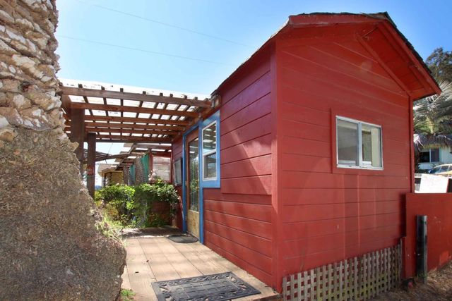 46 Valley View Road, Watsonville, CA 95076