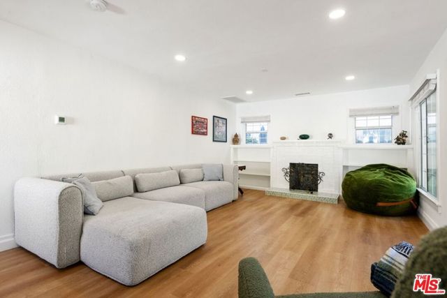 1232 E Harvard Street, Glendale, CA 91205