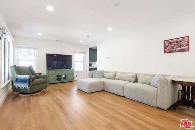 1232 E Harvard Street, Glendale, CA 91205