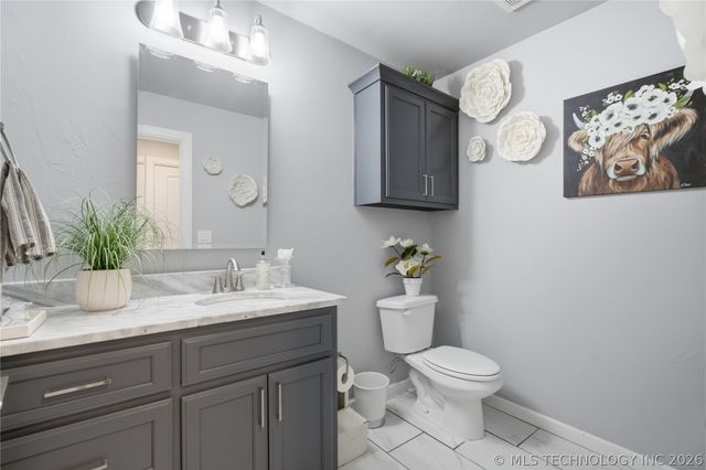 6907 E 91st Street North N, Owasso, OK 74055