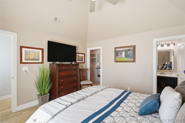 6907 E 91st Street North N, Owasso, OK 74055