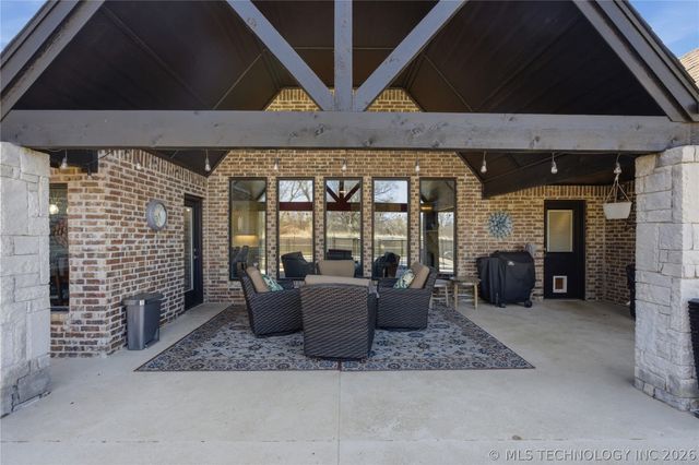 6907 E 91st Street North N, Owasso, OK 74055