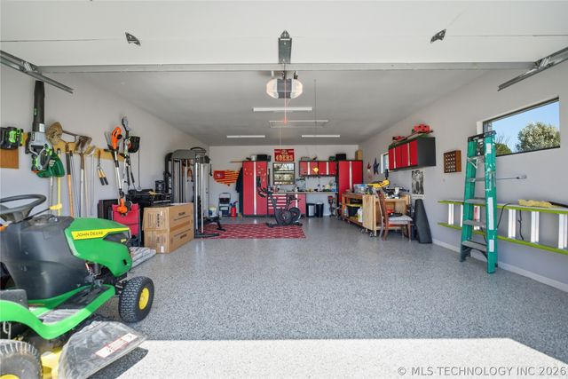 6907 E 91st Street North N, Owasso, OK 74055