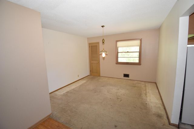 6536 Indiana Avenue N, Brooklyn Center, MN 55429