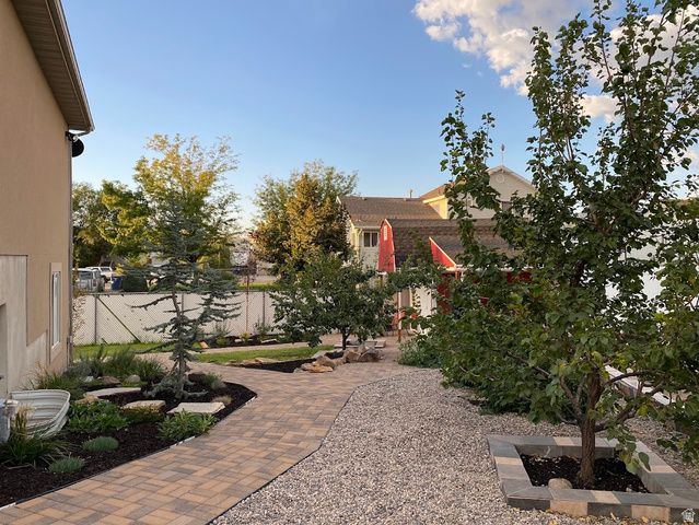 2887 S STAR BROOK CIR CIR, West Valley City, UT 84128