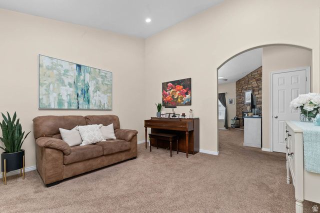 2887 S STAR BROOK CIR CIR, West Valley City, UT 84128