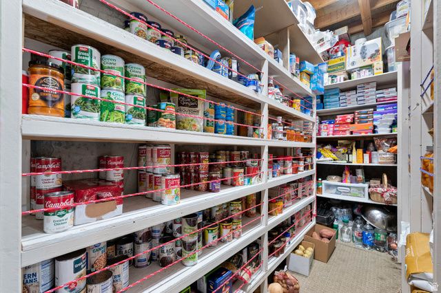 2887 S STAR BROOK CIR CIR, West Valley City, UT 84128