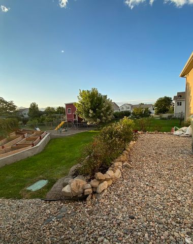 2887 S STAR BROOK CIR CIR, West Valley City, UT 84128