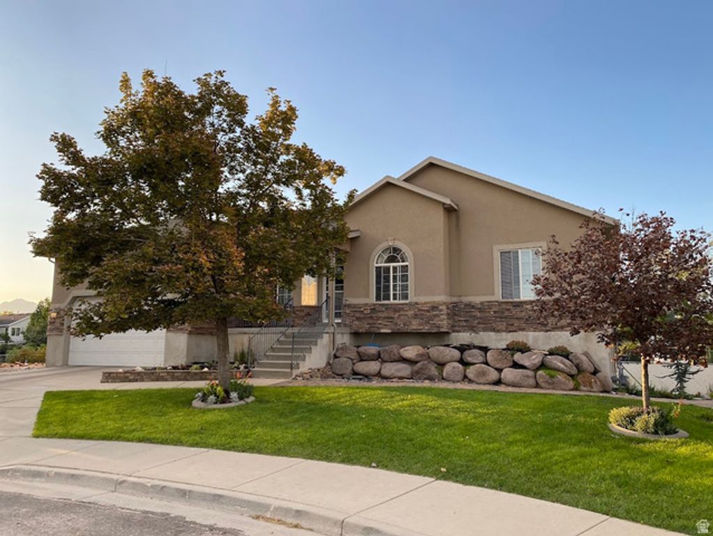 2887 S STAR BROOK CIR CIR, West Valley City, UT 84128