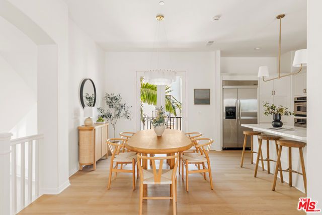 5736 S Celedon, Los Angeles, CA 90094