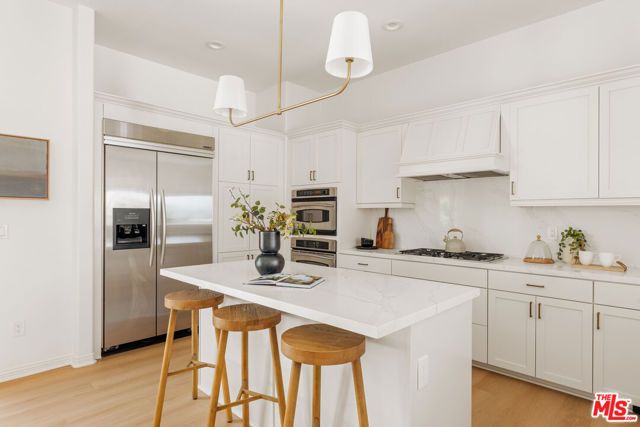 5736 S Celedon, Los Angeles, CA 90094